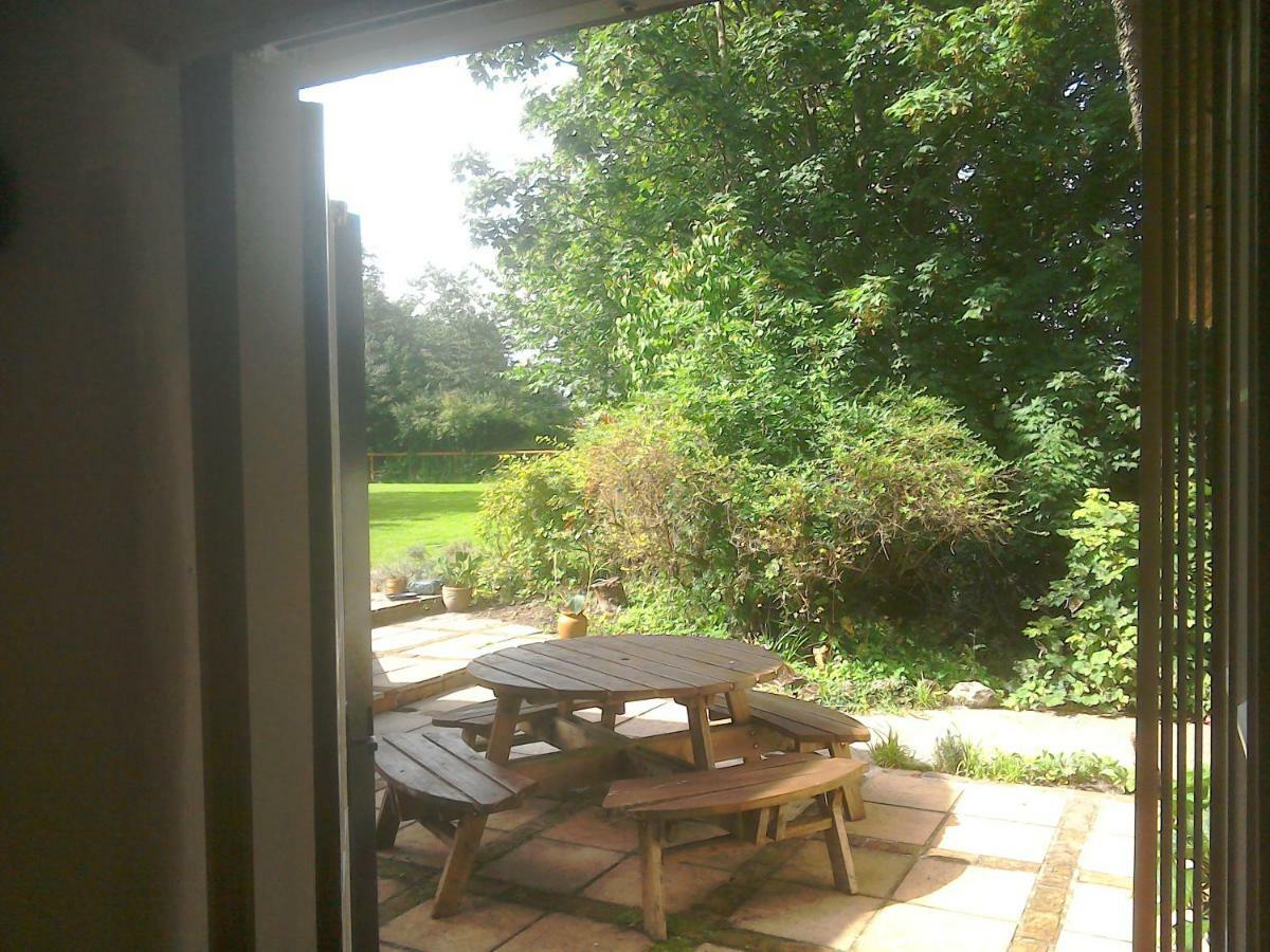 The Crown Inn Alvediston Exterior foto